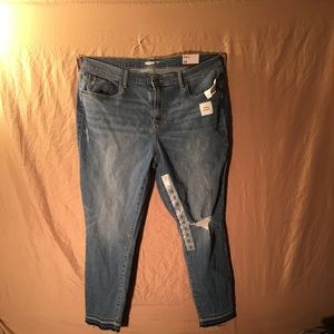 Old Navy ankle blue jeans